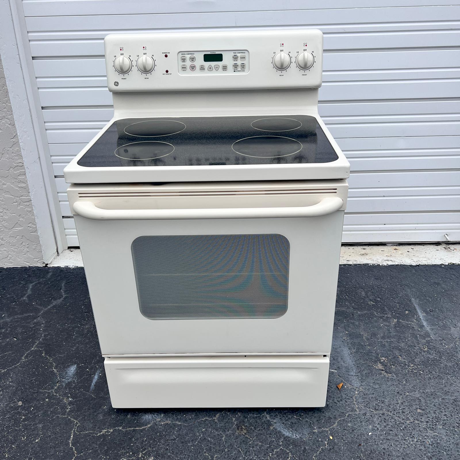 GE Electric Stove GE Electric Stove
